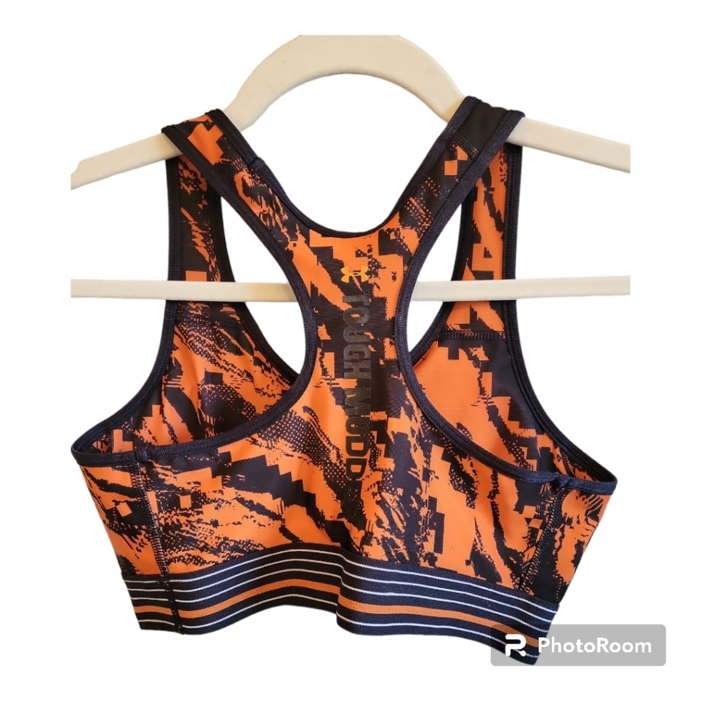 NWOT Under Armour Sports Bra - Picture 4 of 8